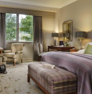 Druids Glen Resort - Deluxe guest room